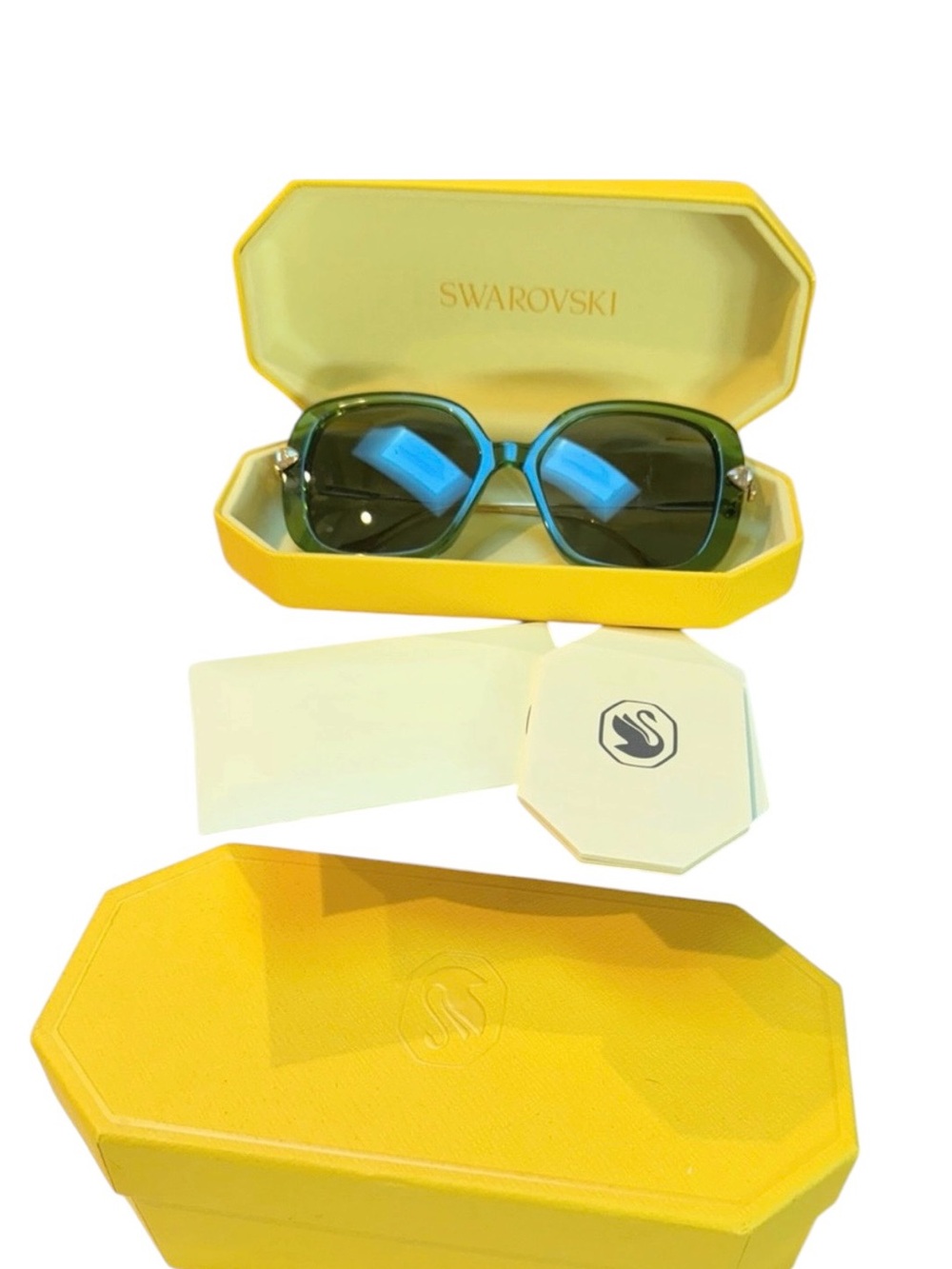 Swarovski Emerald Sunglasses with Sunny Yellow Case - Picture 3 of 5